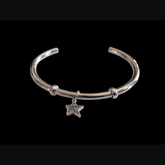 Coach Open Bangle Silver Tone Star Charm Bracelet - Picture 4 of 8